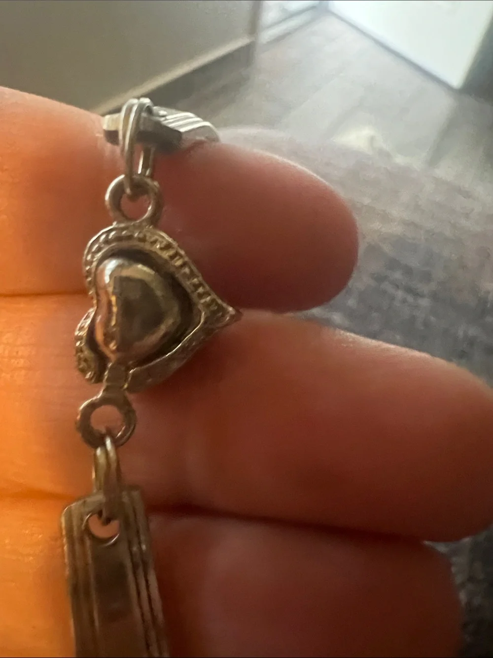 Silver-Tone Coin Link Wristband Bracelet - Vintage-Inspired Silver